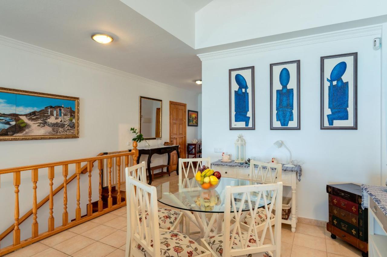 Villa Marina II Beachfront Corralejo By Holidays Home מראה חיצוני תמונה